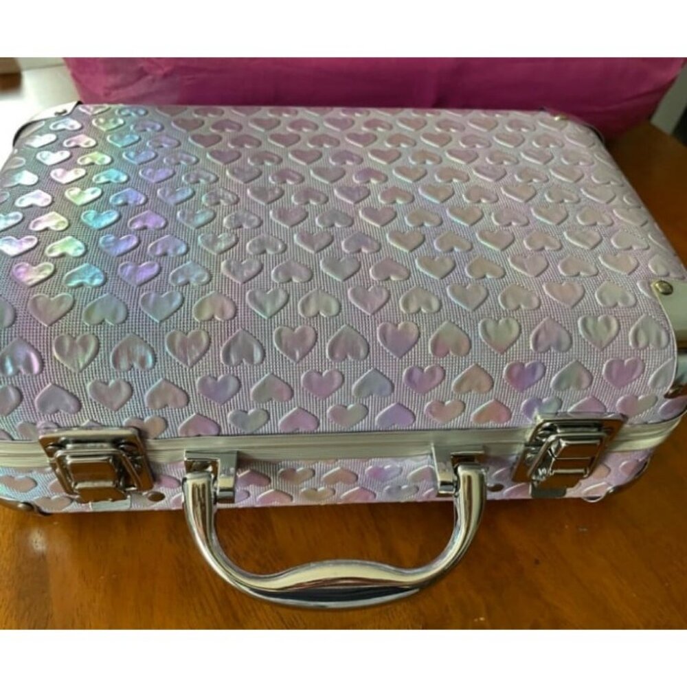 All In One Makeup Set for Teen Girls for Beginners w Eye Shadow Palette